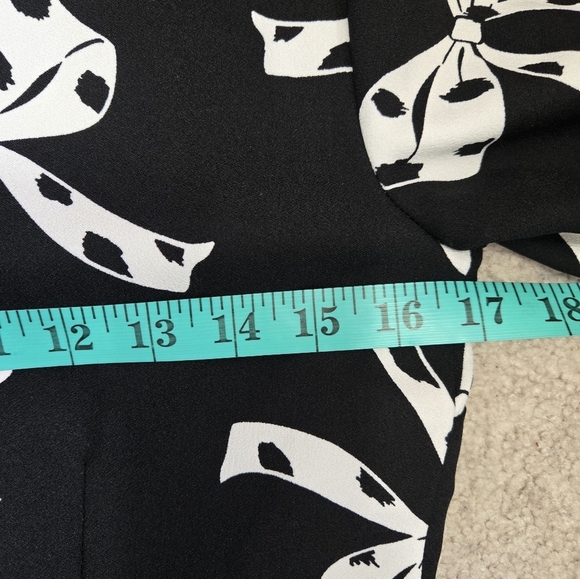 Banana Republic Factory Black And White Bow Dress 3/4 Bell Sleeve. Size 0 - Picture 11 of 13